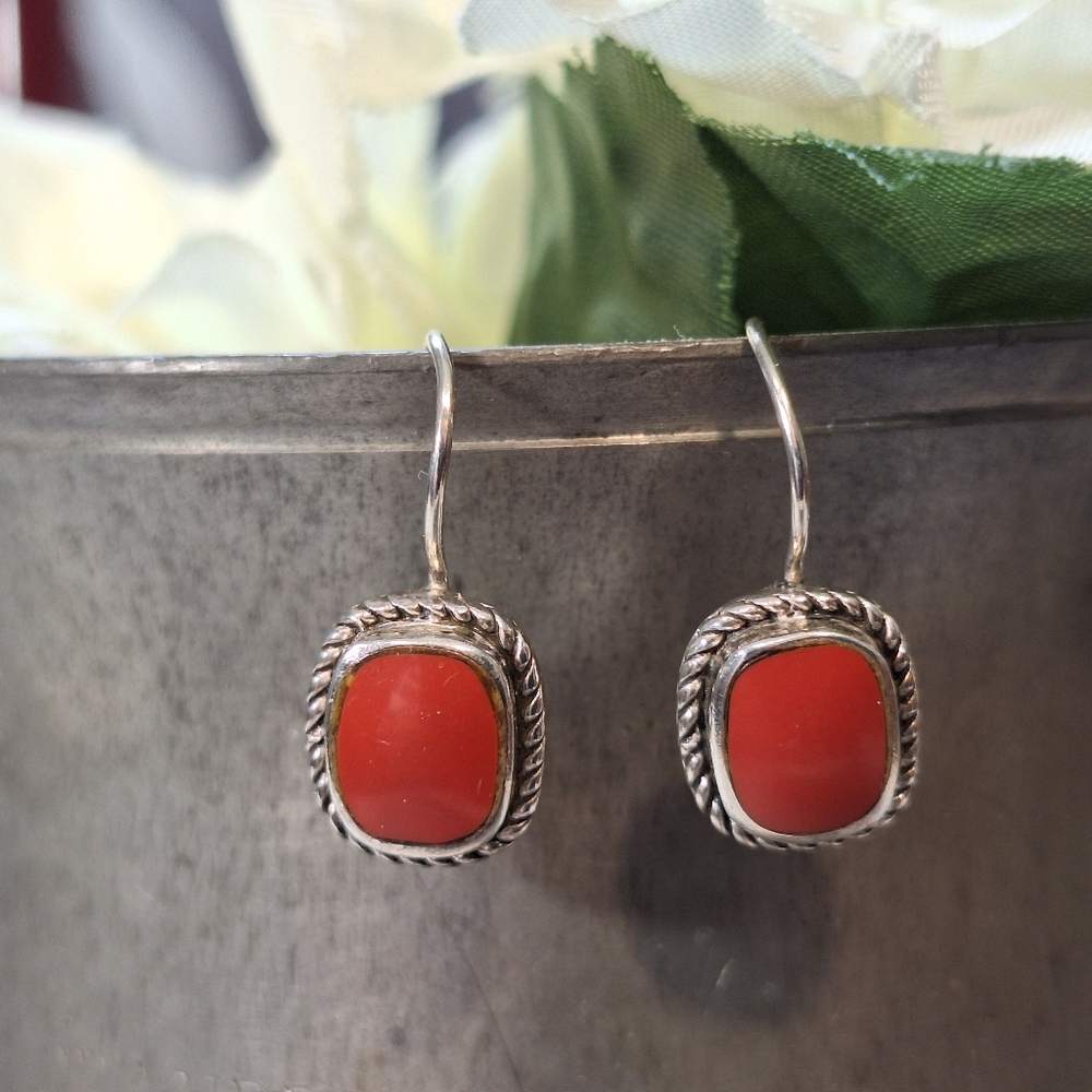 🐦‍🔥 Sterling 925 Silver And Coral Hoop Earrings
